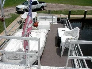 Slide: The Image of Gibson HOUSEBOAT 1979 - 2
