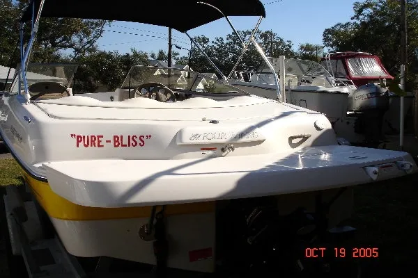 Slide: The Image of Four Winns Horizon 180 LE 2005 - 10
