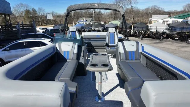 Slide: The Image of Bennington S Swingback 23 SSB 2026 - 17