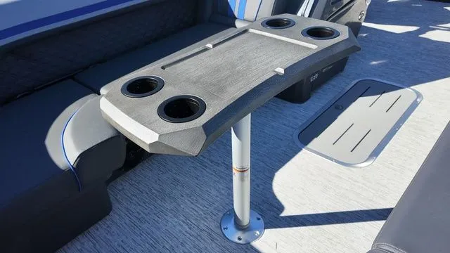 Slide: The Image of Bennington S Swingback 23 SSB 2026 - 20