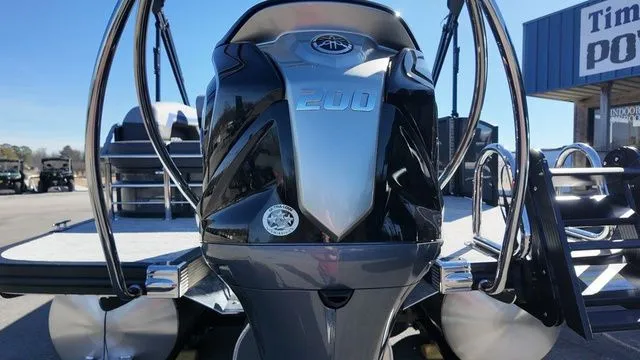 Slide: The Image of Bennington S Swingback 23 SSB 2026 - 6