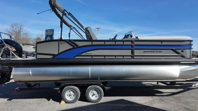 Slide: The Image of Bennington S Swingback 23 SSB 2026 - 9