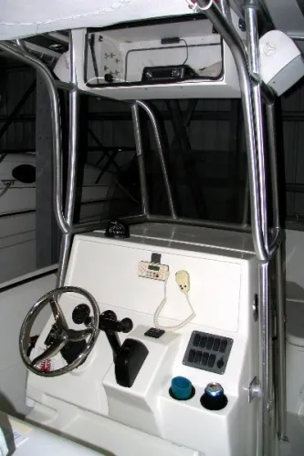 Slide: The Image of Sailfish 236 CC 2005 - 4