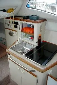 Slide: The Image of Bayliner Cruiser 1995 - 6