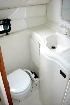 Slide: The Image of Bayliner Cruiser 1995 - 8