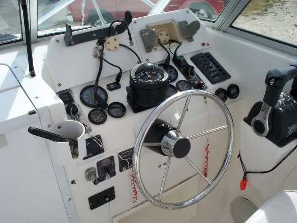Slide: The Image of Kevlacat 2400 OFFSHORE 2000 - 10