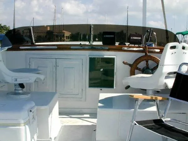 Slide: The Image of Marine Trader 34 Trunk 1976 - 2