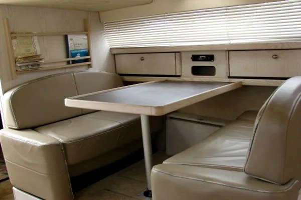 Slide: The Image of Bayliner 3255 Avanti Sunbridge 1996 - 2