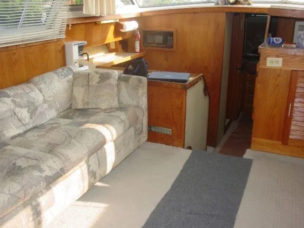 Slide: The Image of Silverton 34 Sportfish 1985 - 5
