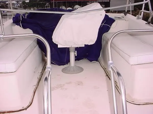 Slide: The Image of Holiday Mansion 38 Barracuda 1987 - 9