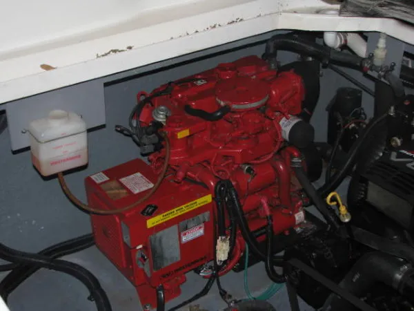 Slide: The Image of Sea Ray 340 Sundancer 1999 - 5