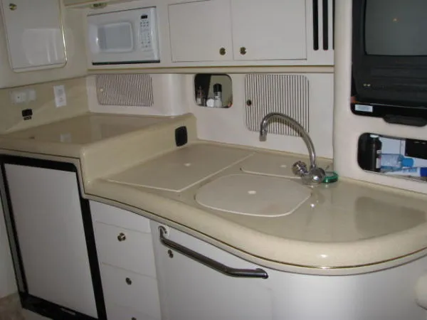 Slide: The Image of Sea Ray 340 Sundancer 1999 - 6