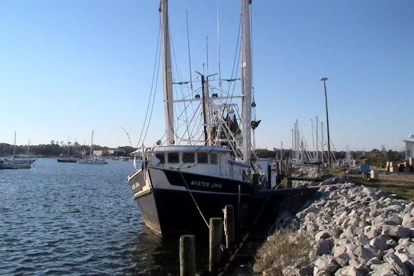 Slide: The Image of Master Marine / True World 74 Shrimper 1977 - 5
