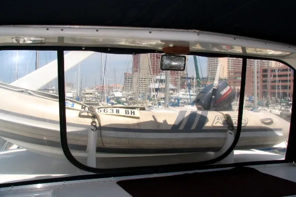 Slide: The Image of Uniflite 42 Double Cabin 1984 - 8