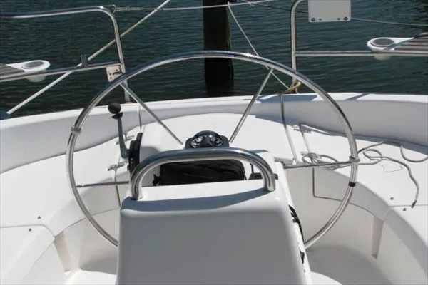 Slide: The Image of Hunter 340 2000 - 1
