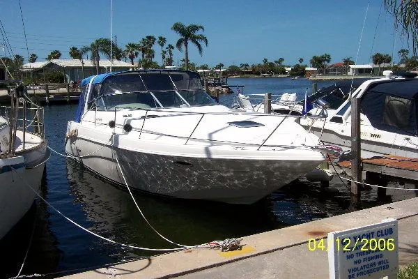 Slide: The Image of Rinker 330 Fiesta Vee 1999 - 0