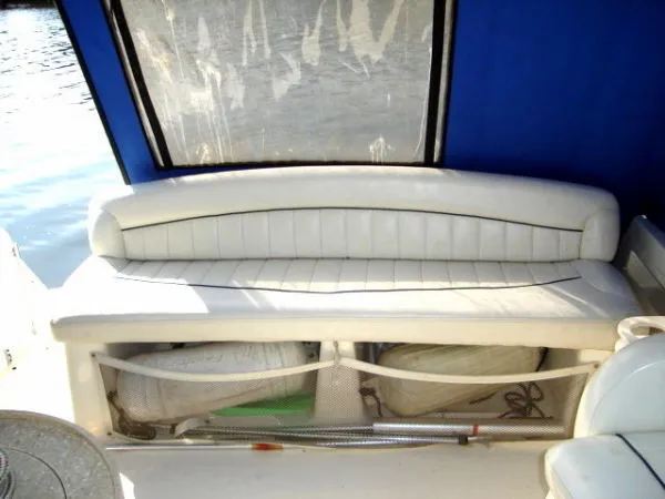 Slide: The Image of Rinker 330 Fiesta Vee 1999 - 2