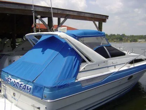 Slide: The Image of Bayliner Avanti 3250 Cruiser 1988 - 1