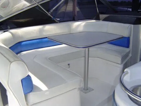 Slide: The Image of Bayliner Avanti 3250 Cruiser 1988 - 8