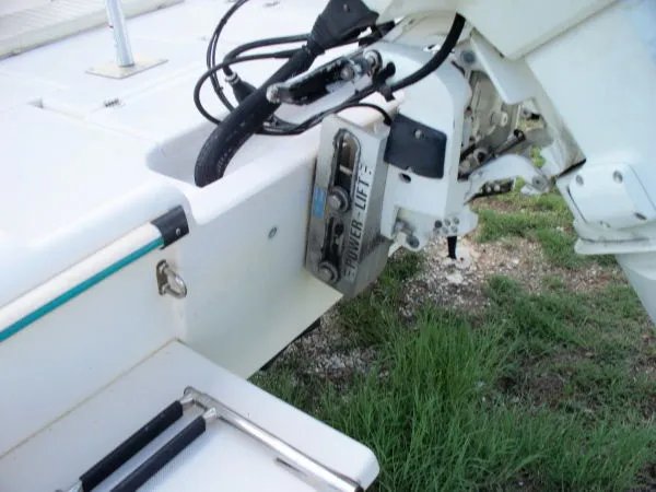 Slide: The Image of Scout Boats 192 Sportfish 1997 - 4