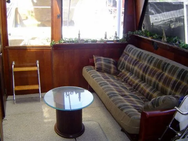Slide: The Image of Holiday Mansion 49 Coastal Commander 1997 - 8