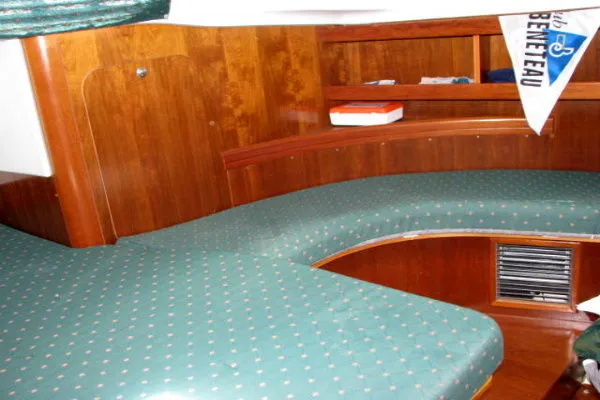 Slide: The Image of Beneteau 36 C.C. 1998 - 2