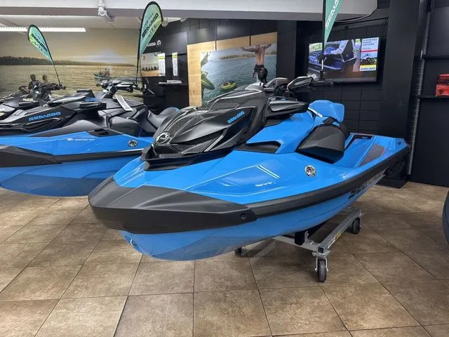 The Image of Sea-Doo RXP-X™ 325 Tech, BRP Premium A, iBR Gulf 2026 - 1