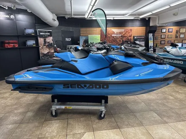 Slide: The Image of Sea-Doo RXP-X™ 325 Tech, BRP Premium A, iBR Gulf 2026 - 6