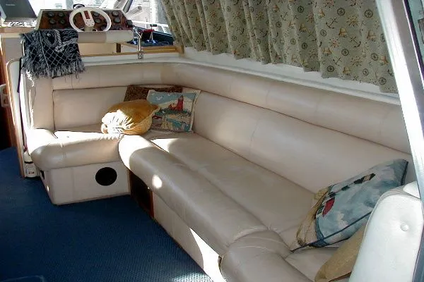 Slide: The Image of Noble Craft of New Zealand Apex Royal 5000 Sedan Bridge 1993 - 4