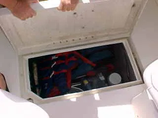 Slide: The Image of Sea Ray Laguna 1992 - 7