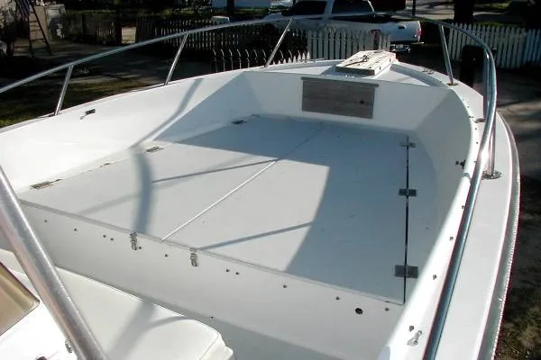 Slide: The Image of Robalo 2320 cc 1987 - 4