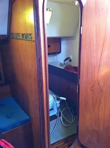 Slide: The Image of Beneteau First 375 1985 - 7