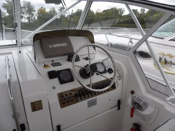 Slide: The Image of Mainship Pilot 34 2002 - 1