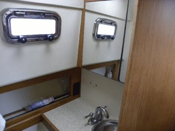 Slide: The Image of Mainship Pilot 34 2002 - 3