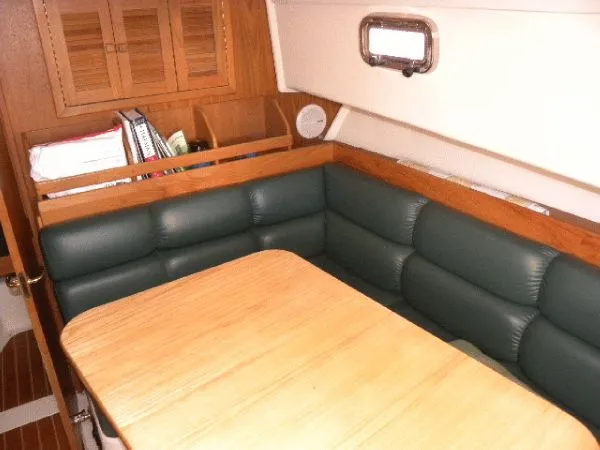 Slide: The Image of Mainship Pilot 34 2002 - 8