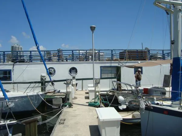 Slide: The Image of Houseboat Pleasure 1971 - 2