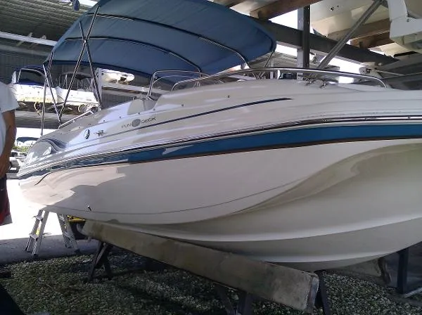 Slide: The Image of Hurricane FunDeck GS 211 - CC 2006 - 0