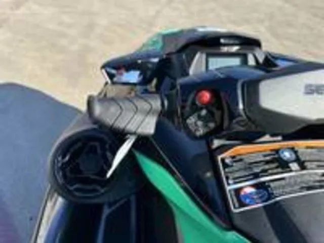 Slide: The Image of Close-up of 2026 Sea-Doo GTI SE 130 dashboard. - 7