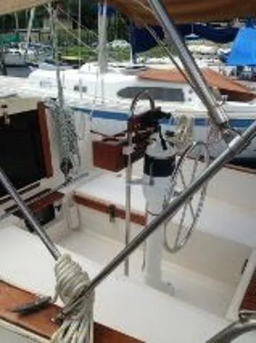 Slide: The Image of Compac Sloop 1987 - 6