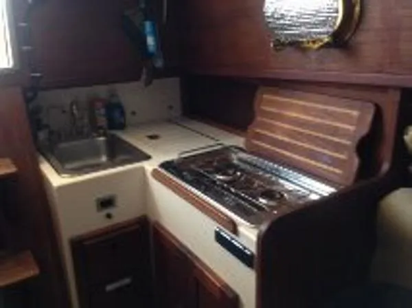 Slide: The Image of Compac Sloop 1987 - 9
