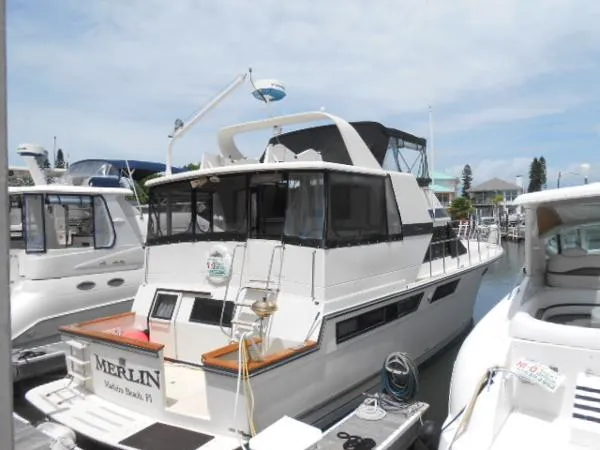 Slide: The Image of Californian Cockpit Motor Yacht 1986 - 2