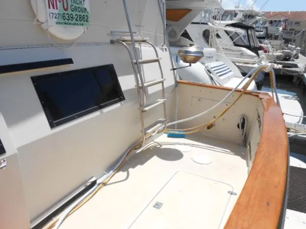 Slide: The Image of Californian Cockpit Motor Yacht 1986 - 8