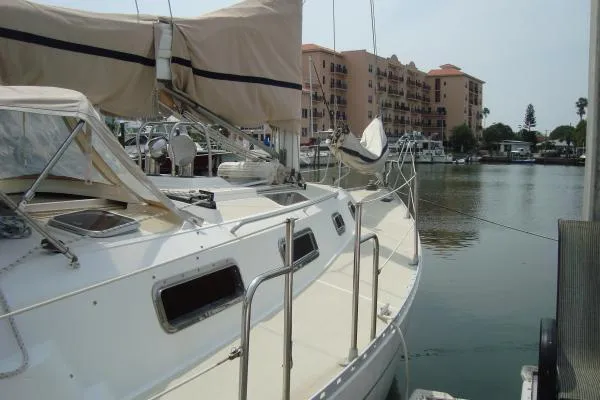 Slide: The Image of Freedom Sloop 1994 - 9