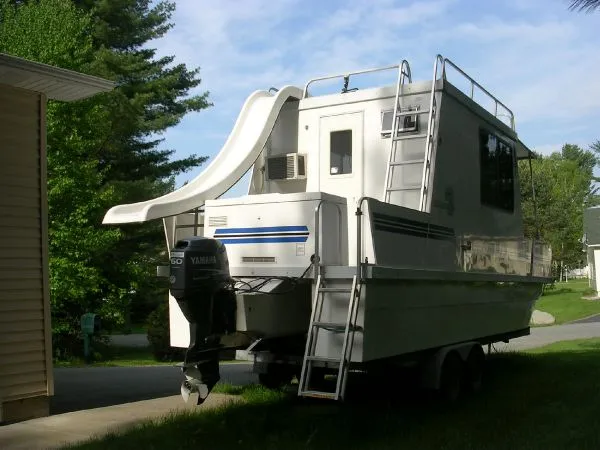 Slide: The Image of Catamaran 26 2005 - 0