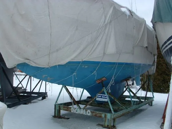 Slide: The Image of Endeavour 32' Sloop 1977 - 1