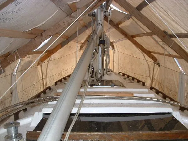 Slide: The Image of Endeavour 32' Sloop 1977 - 6
