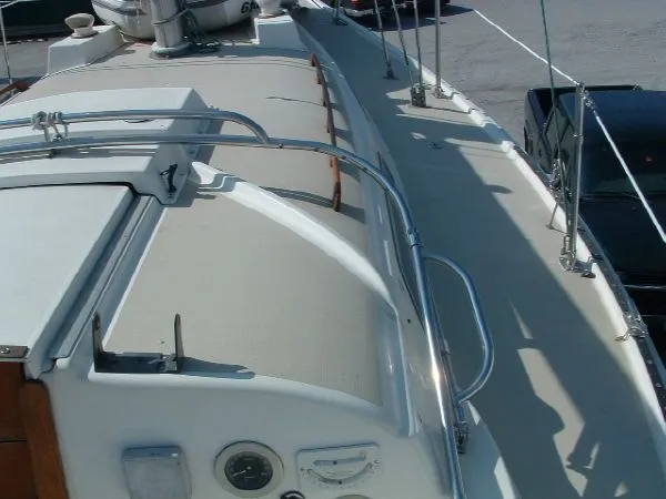 Slide: The Image of Pearson 10 Meter 1976 - 10