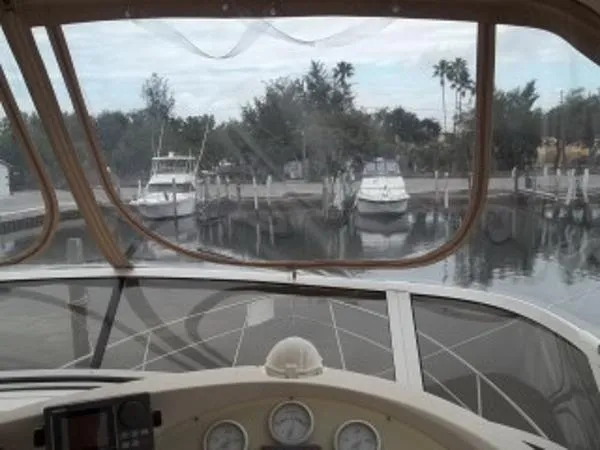 Slide: The Image of Cruiser's Inc. Motor Yacht Aft Cabin 1997 - 11