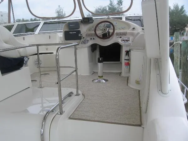 Slide: The Image of Cruiser's Inc. Motor Yacht Aft Cabin 1997 - 3