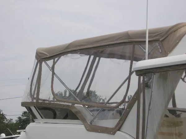 Slide: The Image of Cruiser's Inc. Motor Yacht Aft Cabin 1997 - 4